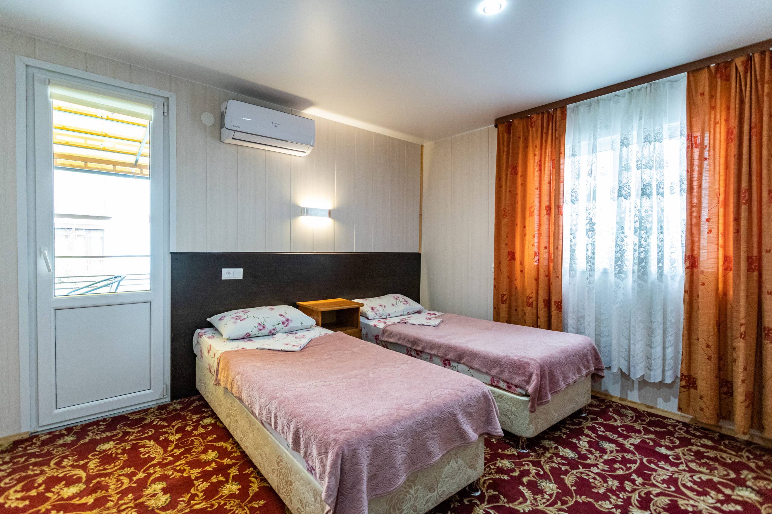 10 apartment